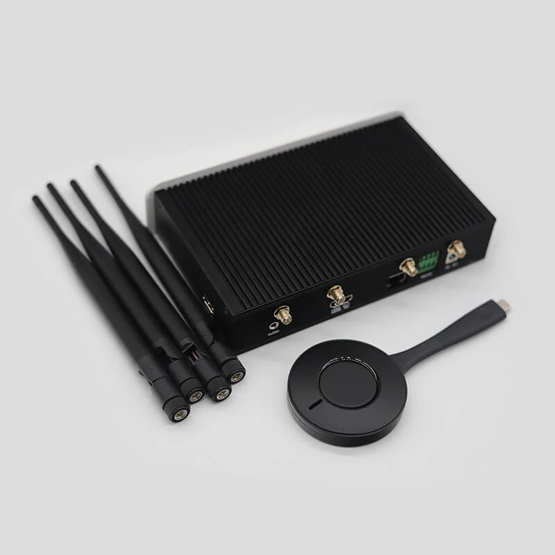 Image représentant le BYOM Pro Speechi 2, boîtier de connexion sans fil pour visioconférence et partage d’écran