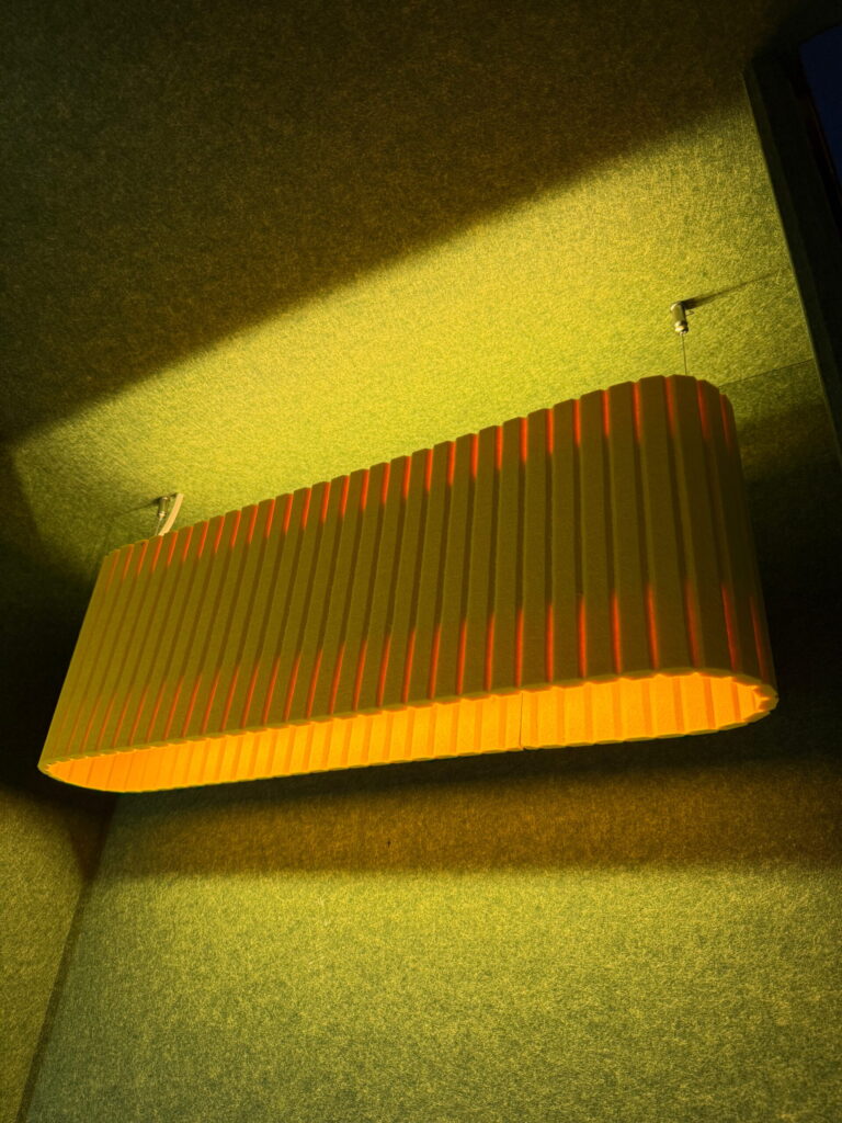 Image représentant notre stand au salon salon Workspace 2026 sur le thème de Rio de Ulmann