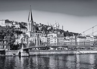 LYON