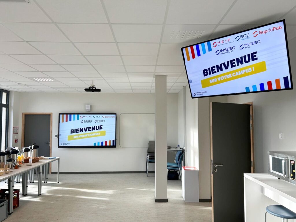 Ulmann : Écrans numériques interactifs