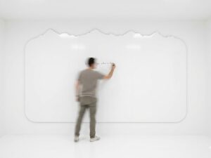 image représentant un tableau avec une frise montagne